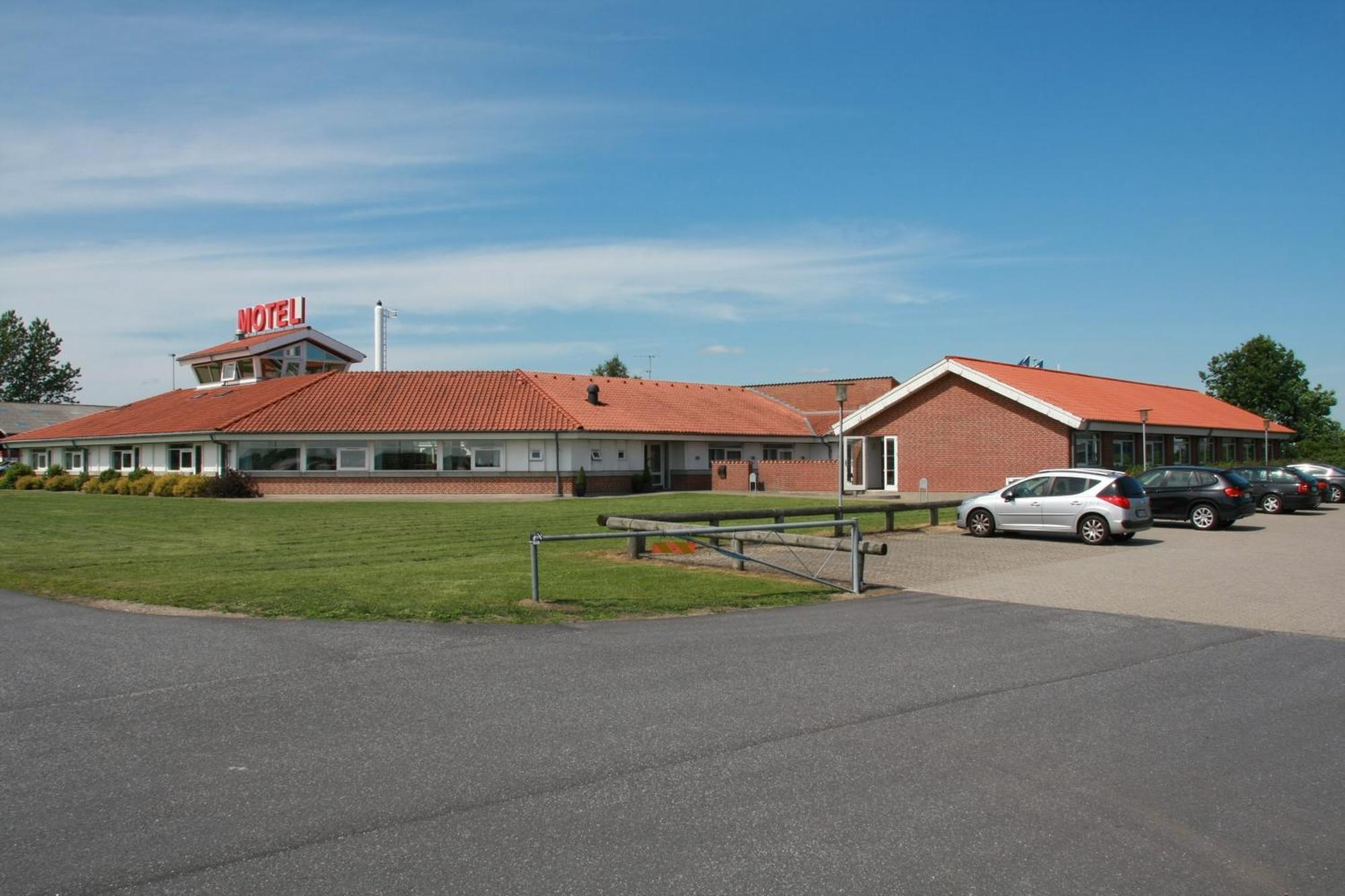 Motel Spar 10 Viborg Bagian luar foto